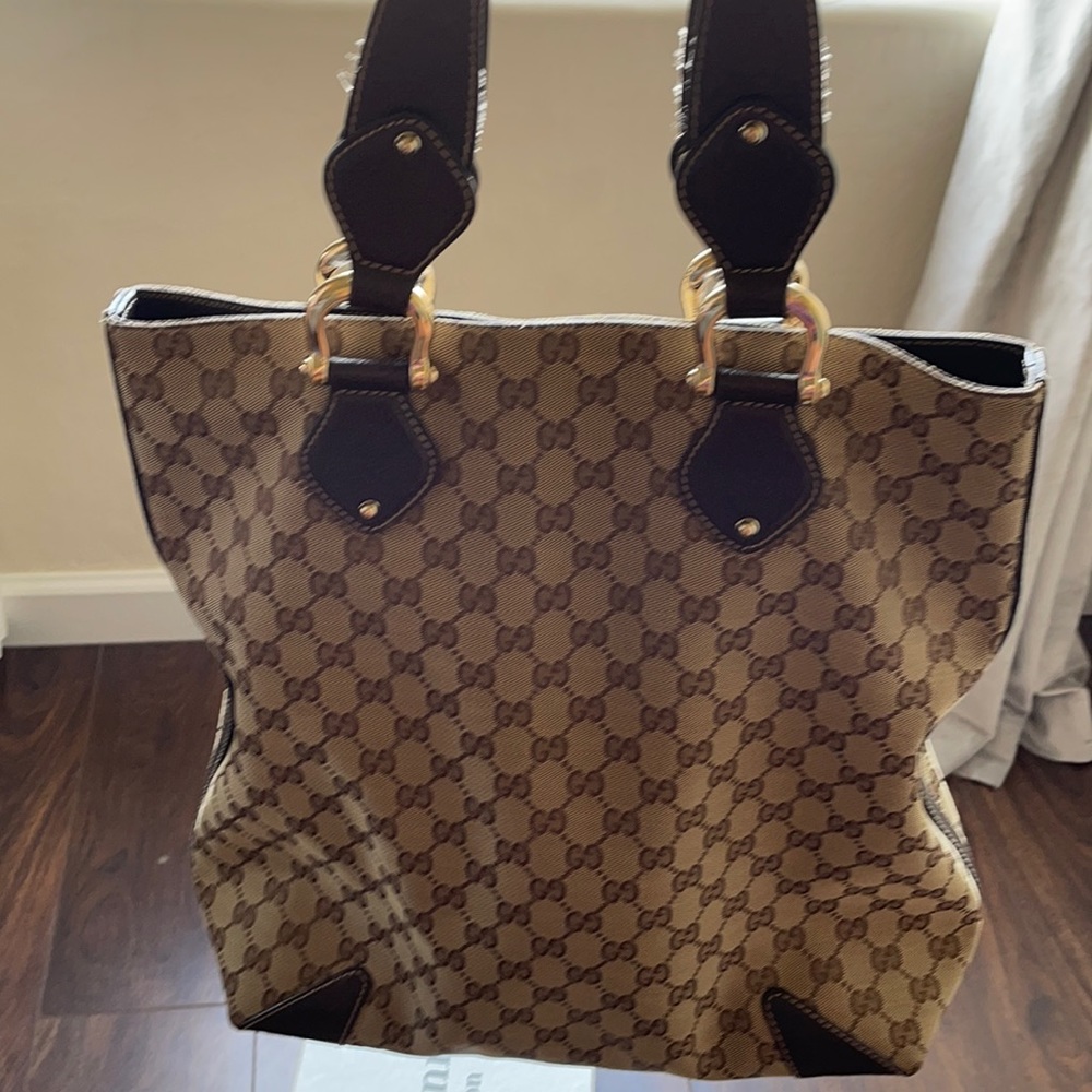 Gucci hobo bag